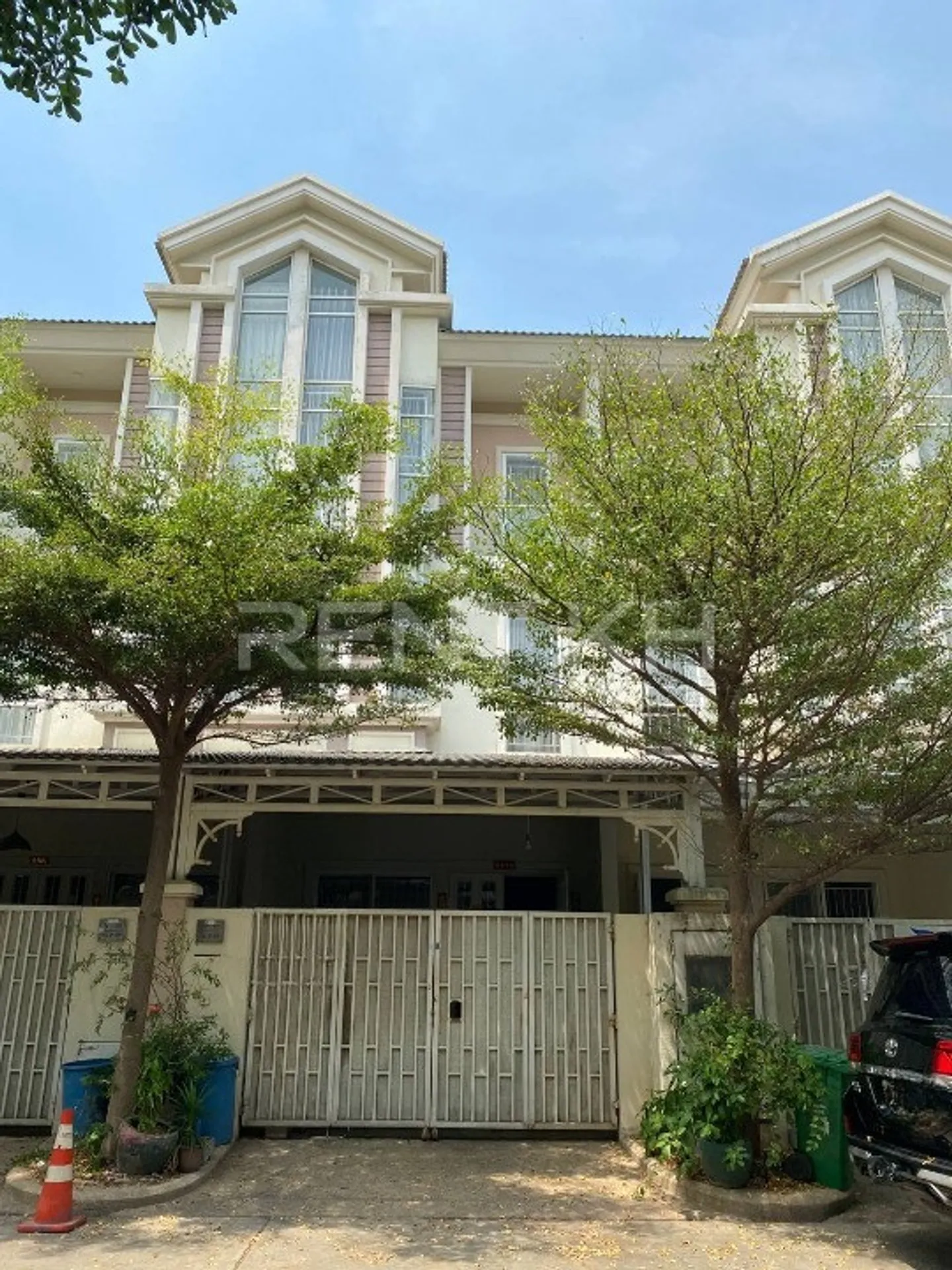 Link Villa for Rent at Borey Chip Mong Sensok