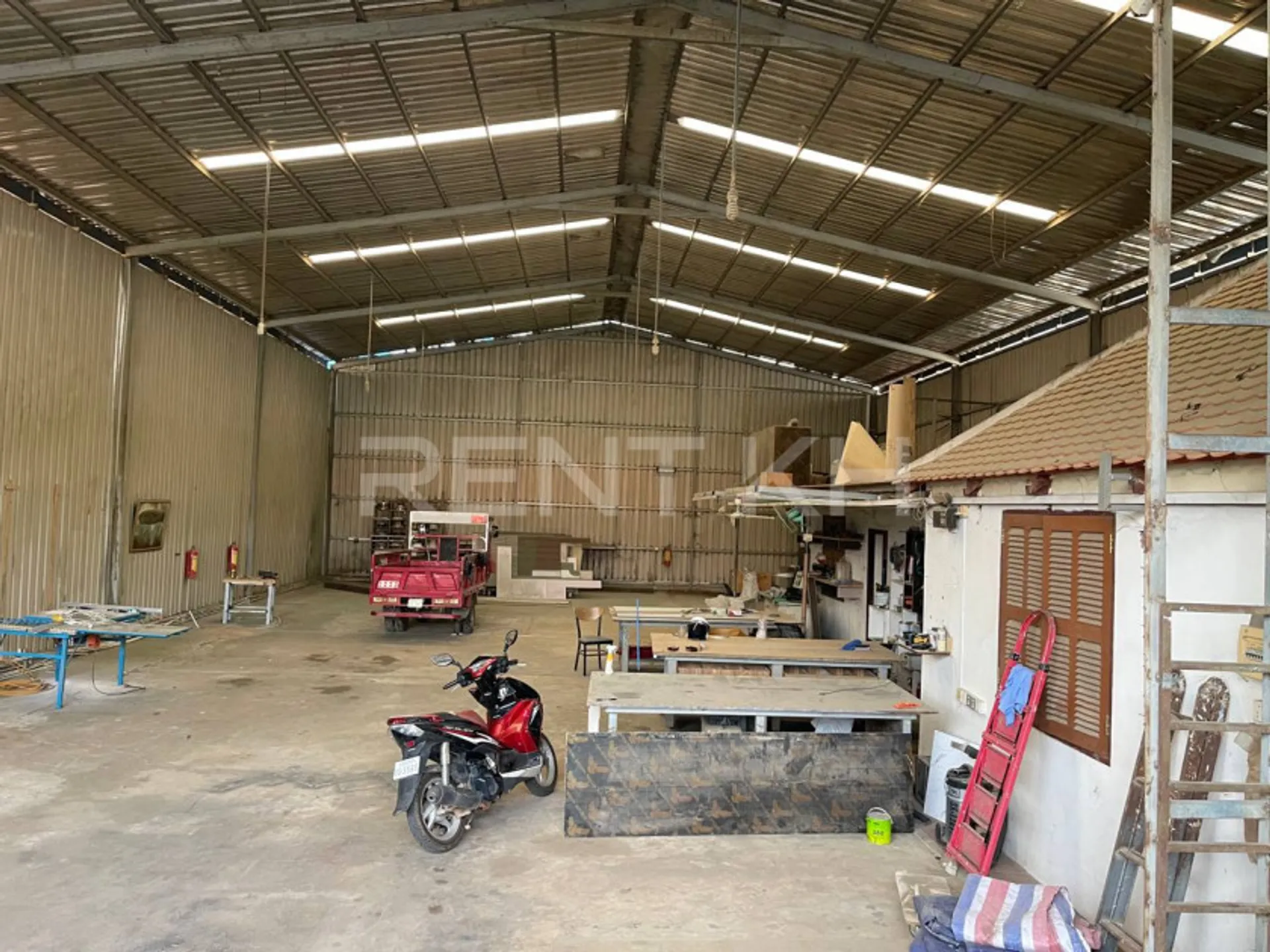 Warehouse for Rent at Khan Sen Sok